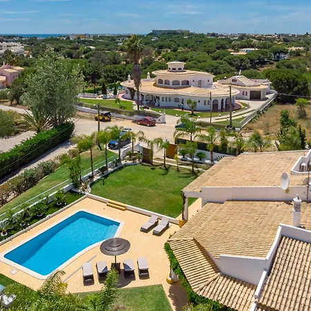 Casinha אלבופיירה