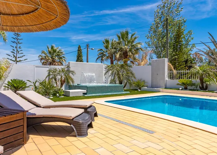 Casinha * Αλμπουφέιρα